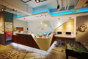 Loosha Hostel