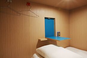 Loosha Hostel
