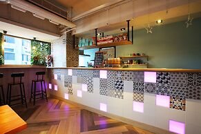 Loosha Hostel