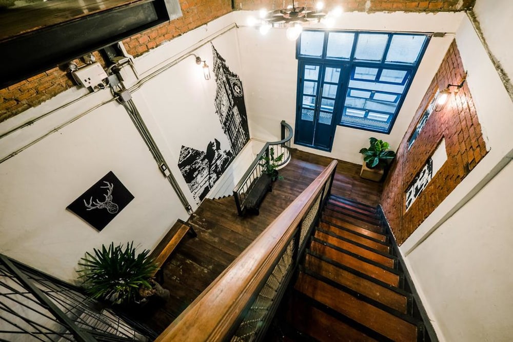 Zeds Hostel Bangkok
