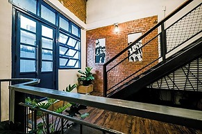 Zeds Hostel Bangkok
