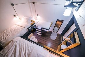 Zeds Hostel Bangkok
