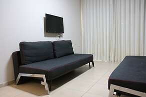 Acco Beach Hotel
