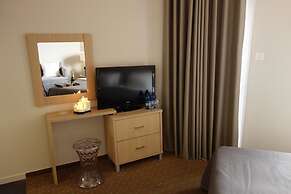 Acco Beach Hotel