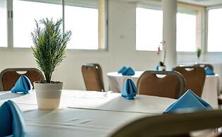 Acco Beach Hotel