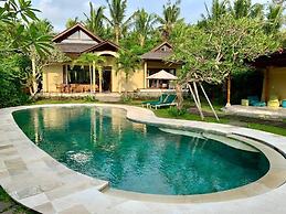 Surya Kembar Villas
