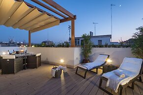Chezmoihomes Plaza Nueva Penthouse