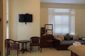 Oscar House
