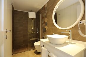 Alp Suites Pinehill