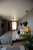 Alp Suites Pinehill