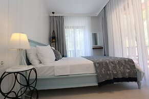 Alp Suites Pinehill