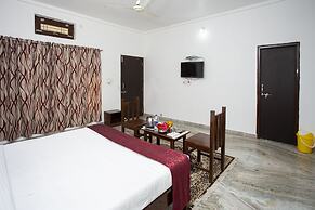 Narayan Niwas Resort