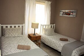 Amies Self-catering Apartments