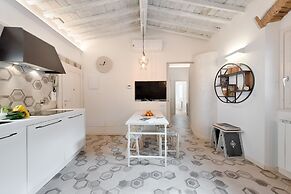 Giglio Oro by Mmega