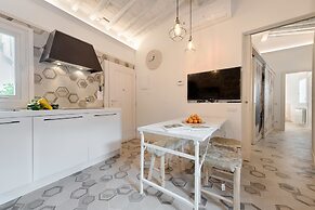 Giglio Oro by Mmega
