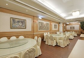 Forbes Hotel