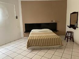 Hotel Moreno