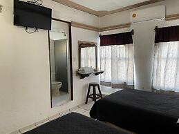 Hotel Moreno
