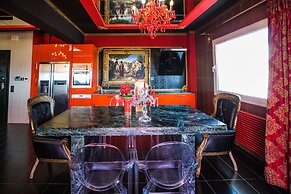 Luxury Suites
