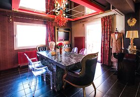 Luxury Suites