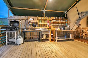 Luxury Under Canvas