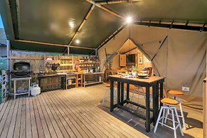 Luxury Under Canvas
