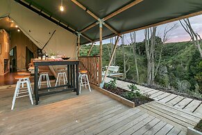 Luxury Under Canvas