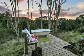 Luxury Under Canvas