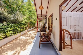 Central Beach Inn