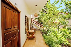 Central Beach Inn