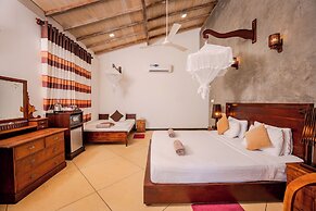 Central Beach Inn