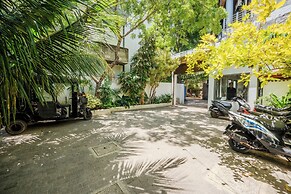 Central Beach Inn