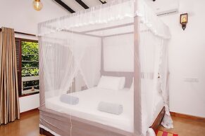 Central Beach Inn