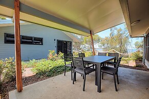 Big4 Sandstone Point Holiday Resort