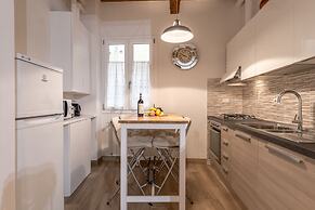 Santa Croce Place by Mmega