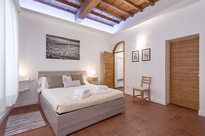 Santa Croce Place by Mmega