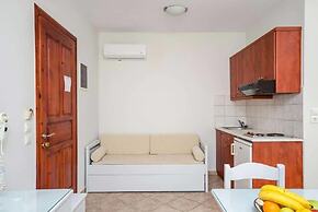 Plaka Hotel I