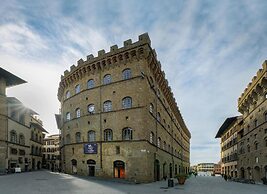 Tiny Ponte Vecchio by Mmega