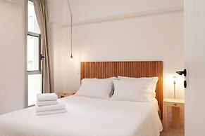 The Marble Suites, PLAKA