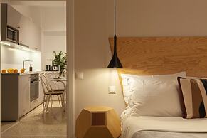 The Marble Suites, PLAKA