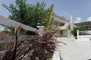 Maggana Residence