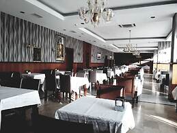Pelikan Otel