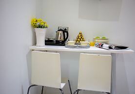 Hostal Adis