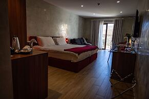 Adelphi Boutique Hotel