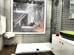 Adelphi Boutique Hotel