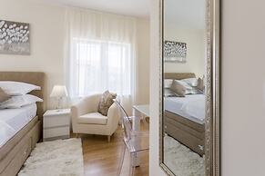 Mise Luxury Apartments
