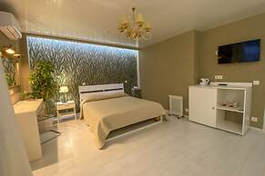 Flowers Hotel