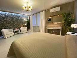 Flowers Hotel