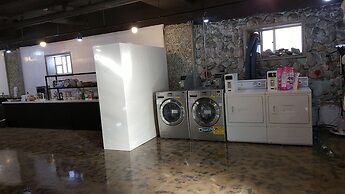 Daegu Dongseongro Gyeong`s Hostel