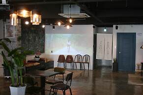 Daegu Dongseongro Gyeong`s Hostel